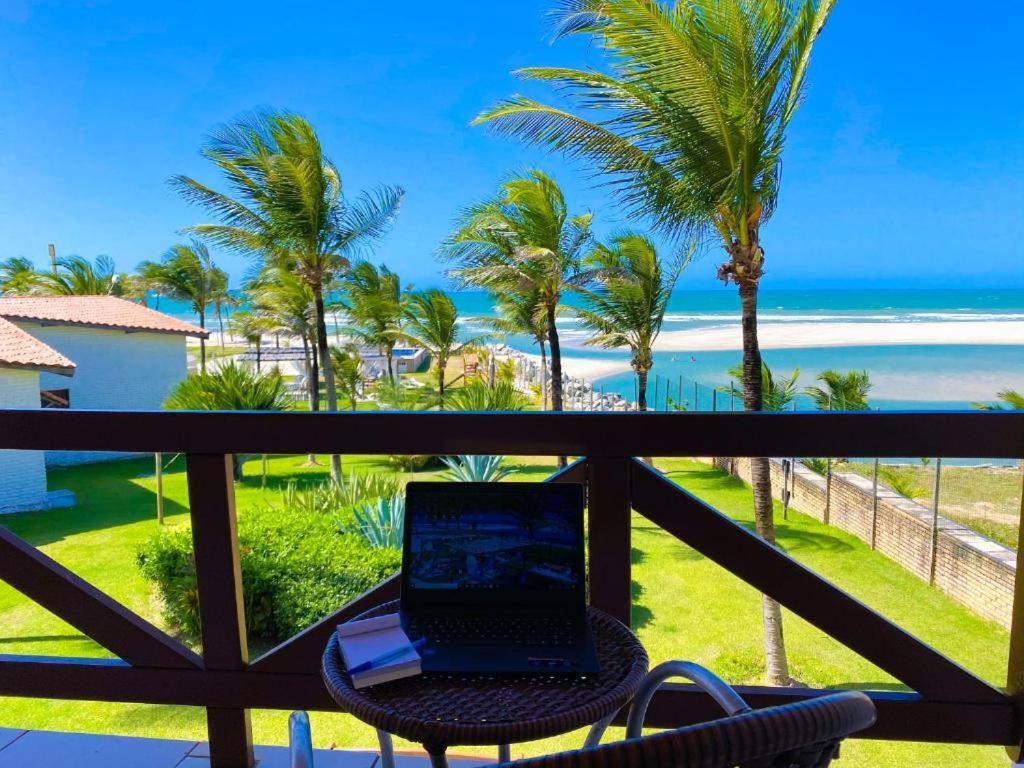 Jangadeiro Praia Hotel Resort - Pe Na Areia Aquiraz Exteriér fotografie